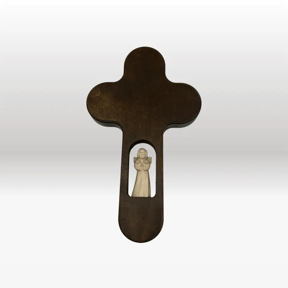 Kinderkreuz mit betendem Engel gebeizt