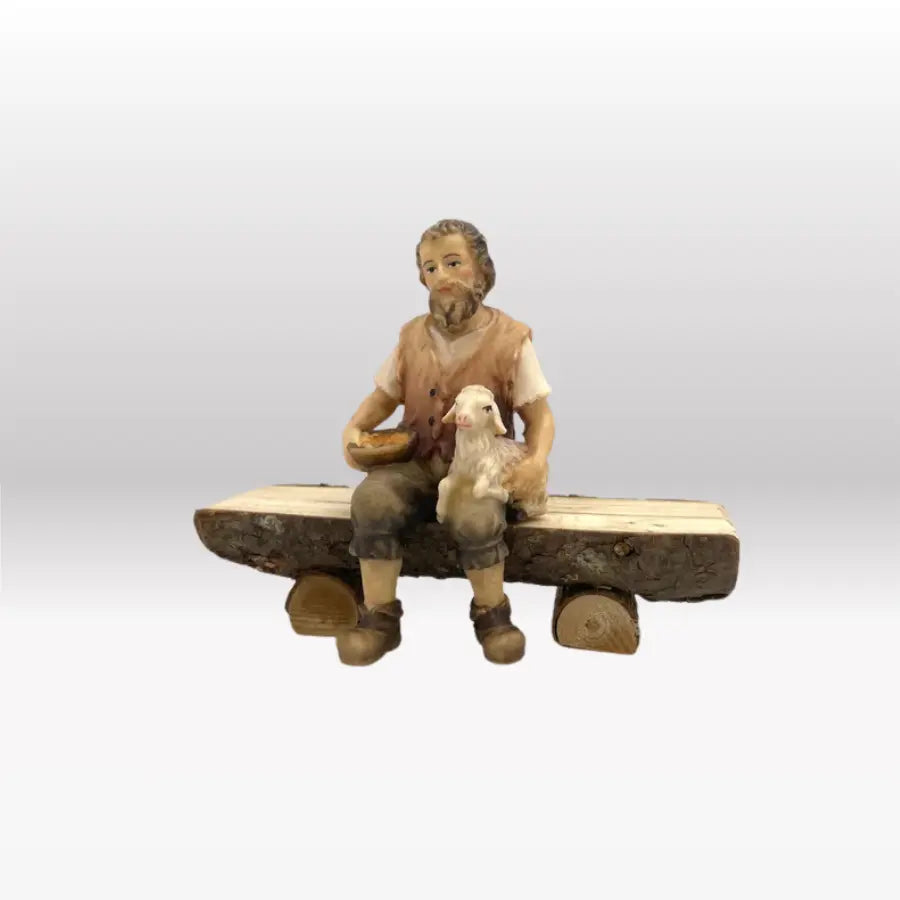 Hirte sitzend mit Lamm (ohne Bank) von Heimatkrippe-1